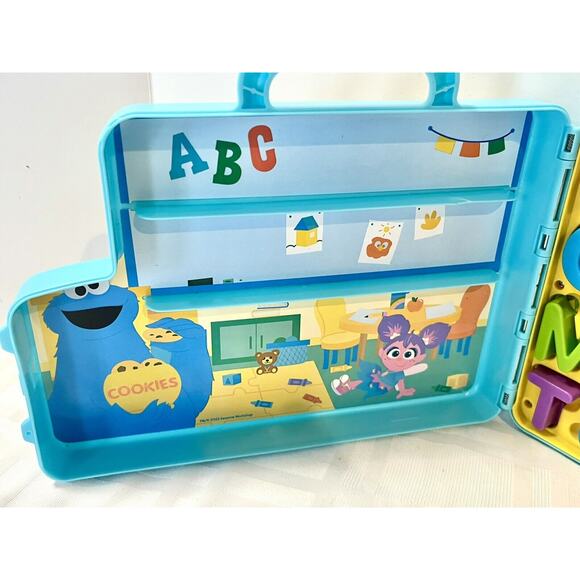 SESAME STREET Elmo’s Learning Letters Bus Activity Board, Just Play 2022 / Works - Picture 3 of 4
